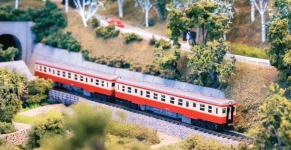 Kato K10-040 - N - 2-tlg. Triebzug KIHA 20, JNR, Ep. IV